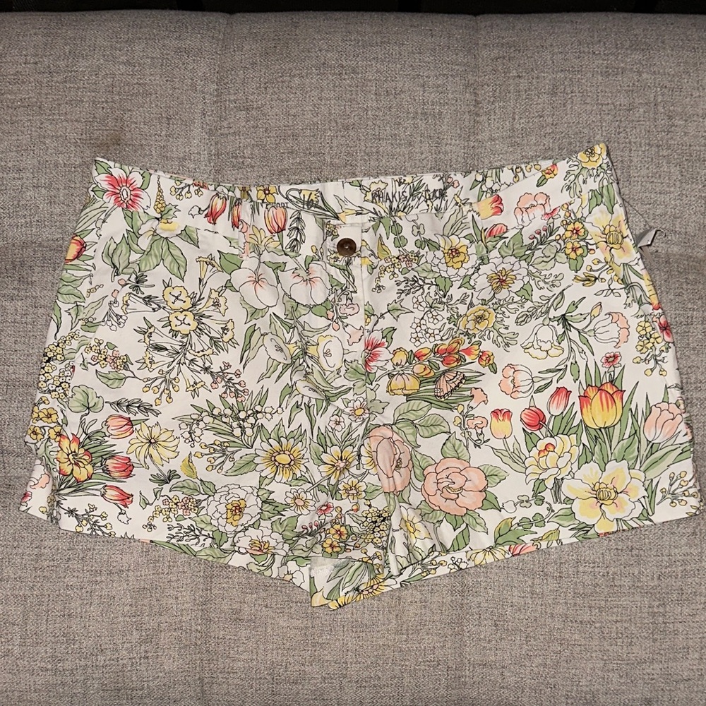 GAP High Waist Women's Shorts - Floral Print